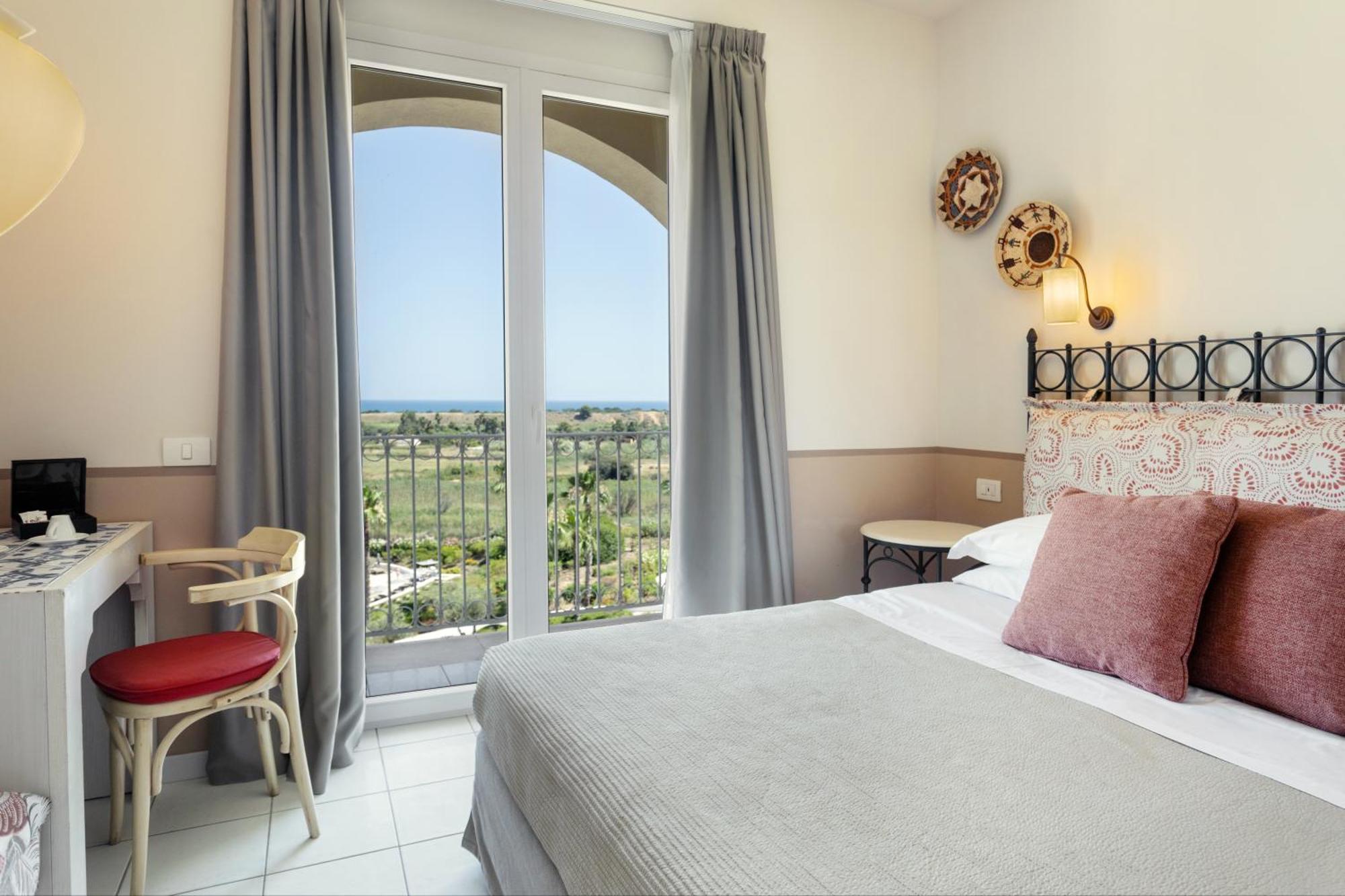 Costanza Hotel 4*